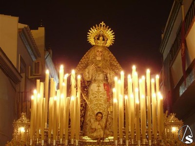 La Virgen de los Dolores en su procesin de Septiembre 