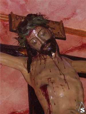 El Cristo del Perdn es una antigua talla de autor desconocido del siglo XVI, posiblemente de la escuela sevillana  