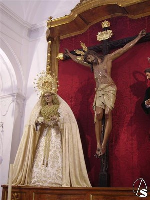  El Santsimo Cristo de los Remedios es un crucificado de finales del siglo XIX atribuido a Emilio Pizarro de la Cruz
