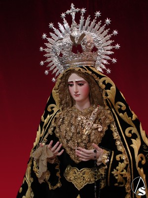 La Virgen de la Antigua es una obra annima atribuida a Gabriel de Astorga 
